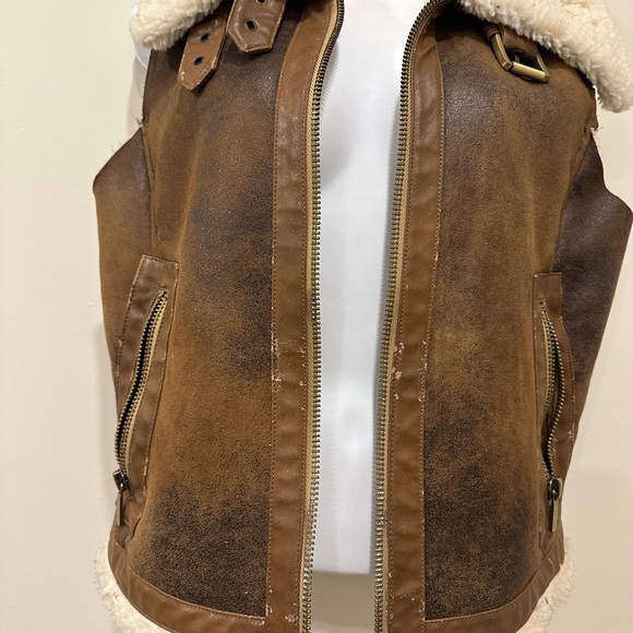 Michael Kors Vest - Picture 1 of 6